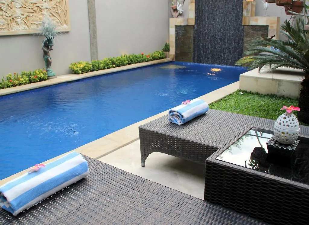 S Villa Seminyak