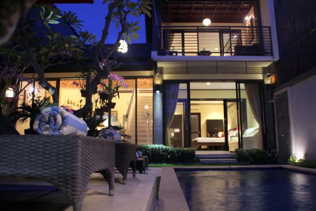 S Villa Seminyak